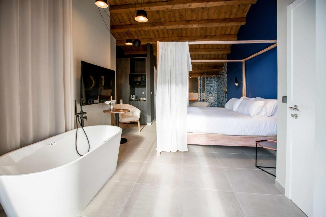 Mochoruralhome Ulldemo Suite เบเซย์เต ภายนอก รูปภาพ
